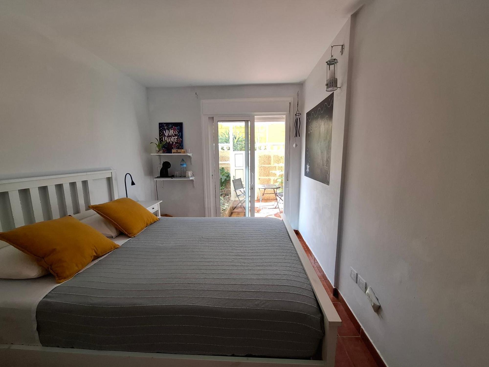 Habitacion Doble Con Bano Y Terraza Privada Ελ Μέντανο Εξωτερικό φωτογραφία